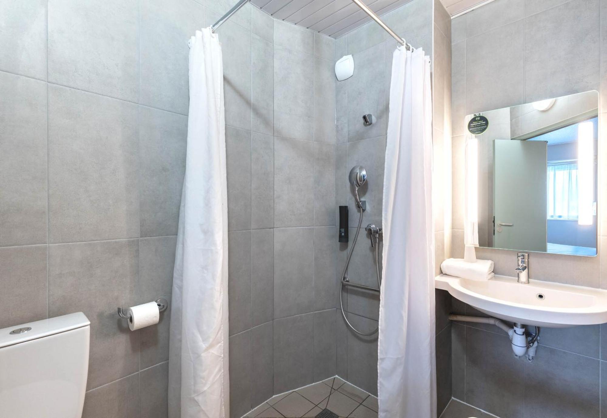 Double Room - Disability Access,1499164750:JPEG